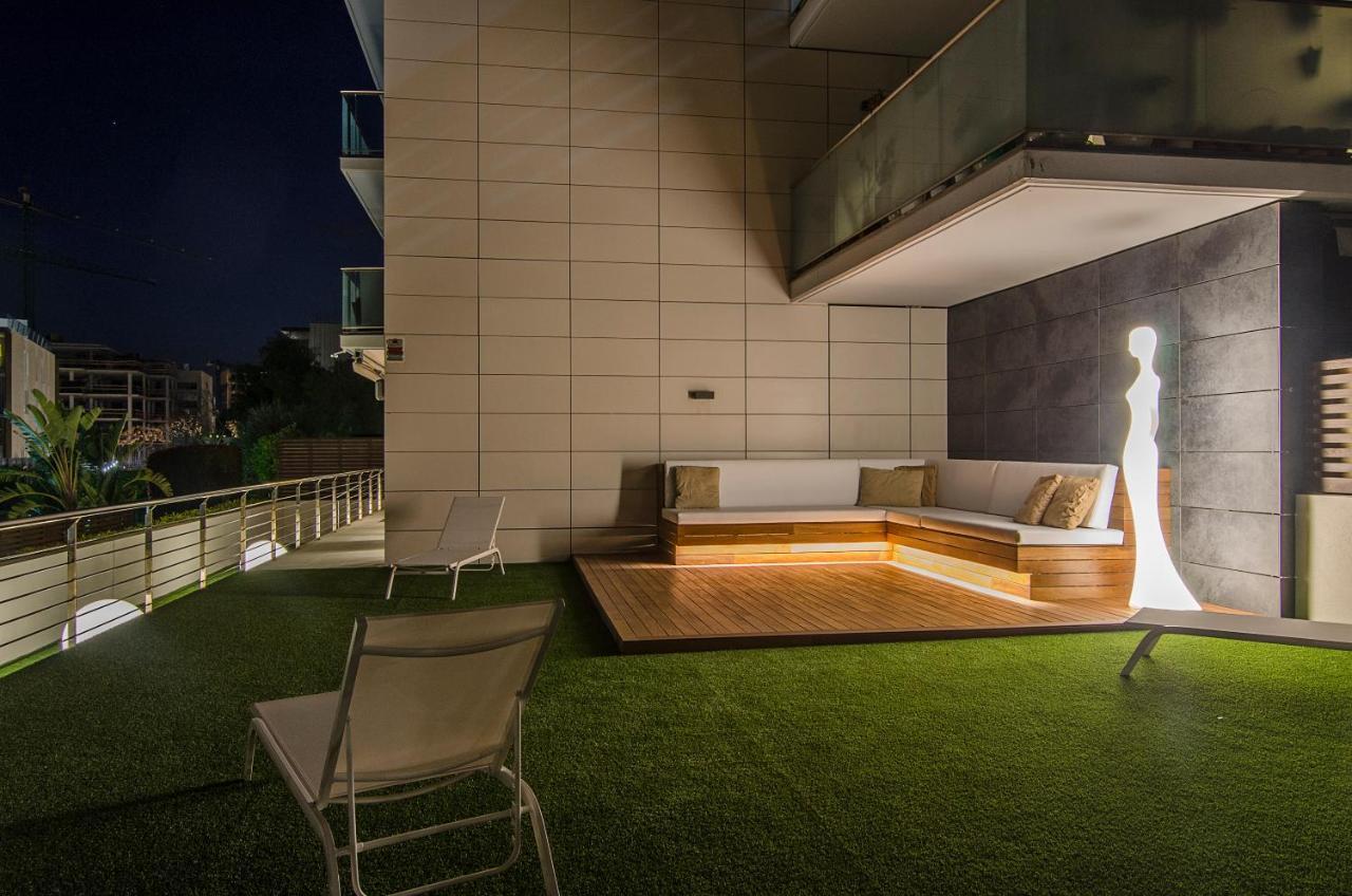 Sitges Spaces Garden Paradise 3 Bedroom, 3 Bathroom, Huge Private Garden-Terrace, Pool- Sleeps Up To 8 Εξωτερικό φωτογραφία