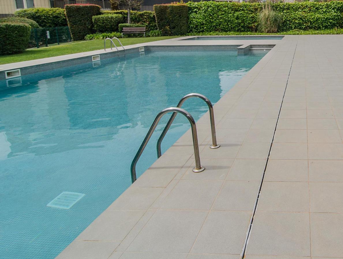 Sitges Spaces Garden Paradise 3 Bedroom, 3 Bathroom, Huge Private Garden-Terrace, Pool- Sleeps Up To 8 Εξωτερικό φωτογραφία