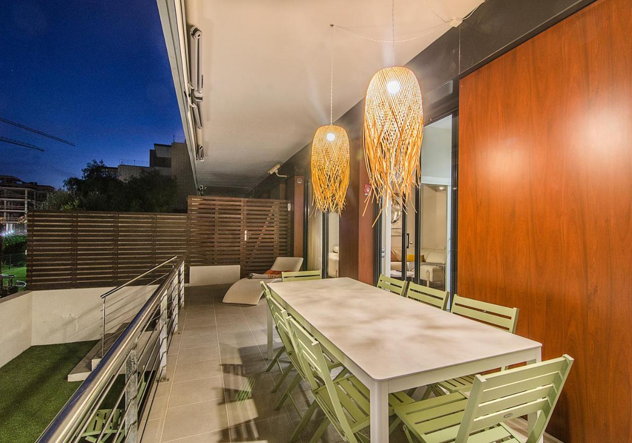 Sitges Spaces Garden Paradise 3 Bedroom, 3 Bathroom, Huge Private Garden-Terrace, Pool- Sleeps Up To 8 Εξωτερικό φωτογραφία