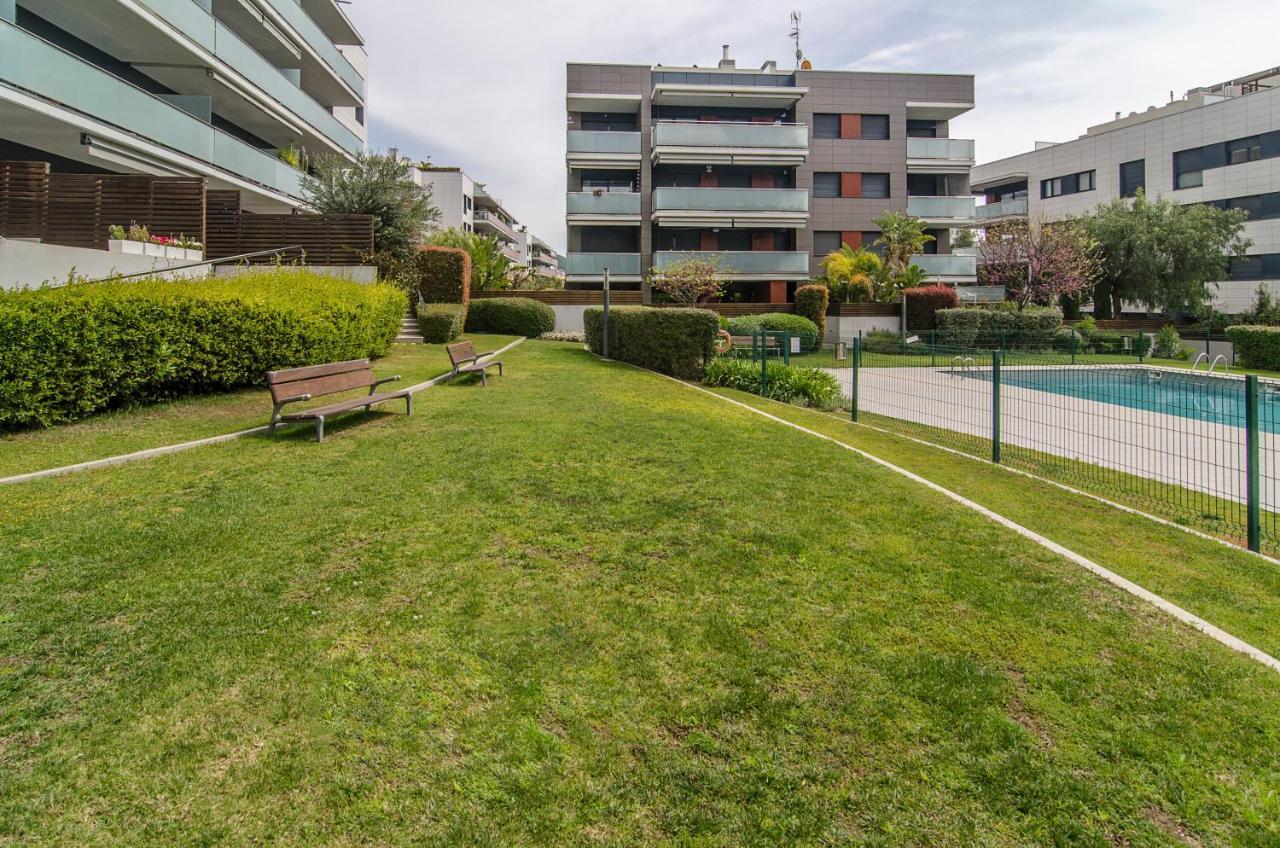 Sitges Spaces Garden Paradise 3 Bedroom, 3 Bathroom, Huge Private Garden-Terrace, Pool- Sleeps Up To 8 Εξωτερικό φωτογραφία